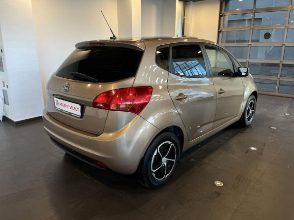 Kia Venga I с пробегом 2012 года, цена 557 000 рублей, 181610 км, компактвэн, Автокод Объявления