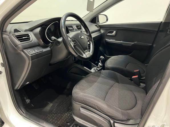 Kia Rio III с пробегом 2015 года, цена 779 000 рублей, 198529 км, седан, Автокод Объявления