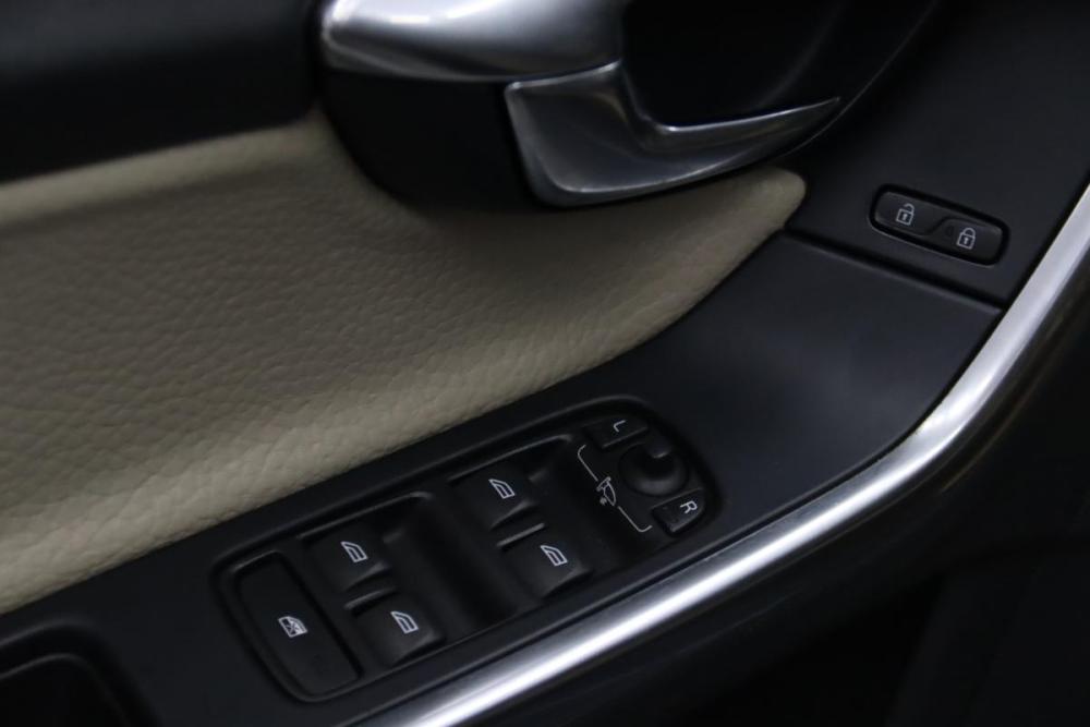 Volvo S60 II Сургут  - изображение 19