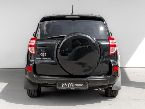 Toyota Ractis II с пробегом 2011 года, цена 1 540 000 рублей, 118930 км, хэтчбек, Автокод Объявления