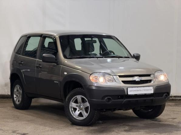 Chevrolet Niva I Рестайлинг с пробегом 2018 года, цена 779 000 рублей, 104308 км, внедорожник, Автокод Объявления