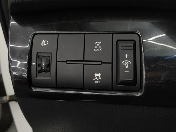 Kia Sorento II Рестайлинг с пробегом 2018 года, цена 2 440 000 рублей, 63584 км, внедорожник, Автокод Объявления
