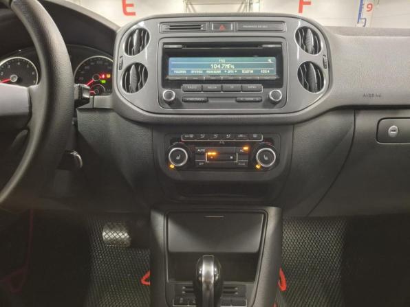 Volkswagen Tiguan I Рестайлинг с пробегом 2012 года, цена 1 340 000 рублей, 170101 км, внедорожник, Автокод Объявления
