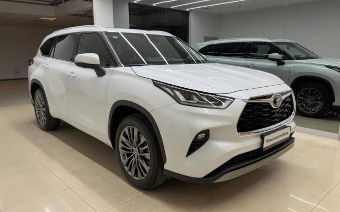 Toyota Highlander IV (XU70) с пробегом 2026 года, цена 5 550 000 рублей, 25 км, внедорожник, Автокод Объявления
