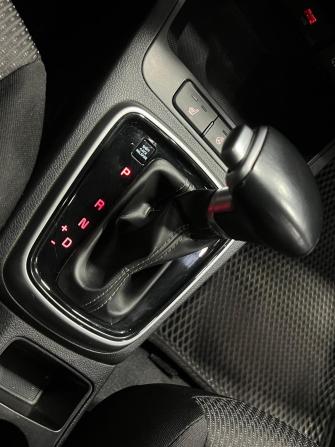 Kia Rio IV Рестайлинг с пробегом 2021 года, цена 1 680 000 рублей, 60000 км, седан, Автокод Объявления