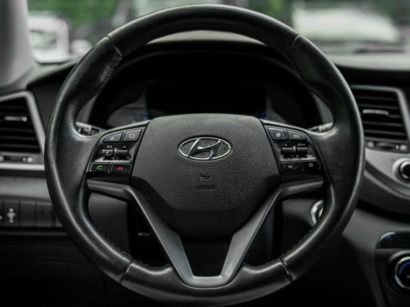 Hyundai Tucson III с пробегом 2018 года, цена 1 980 000 рублей, 105475 км, внедорожник, Автокод Объявления