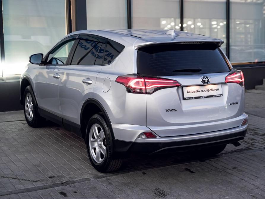 Toyota RAV4 IV (XA40) Рестайлинг Екатеринбург  - изображение 3