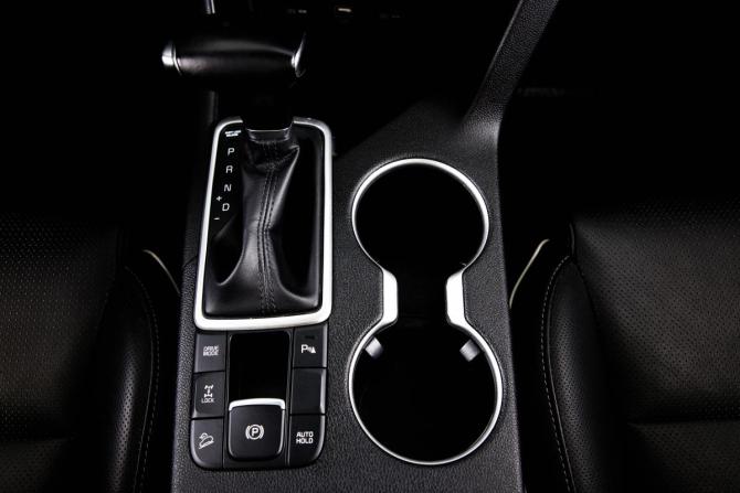 Kia Sportage IV Рестайлинг с пробегом 2020 года, цена 2 399 000 рублей, 123000 км, внедорожник, Автокод Объявления