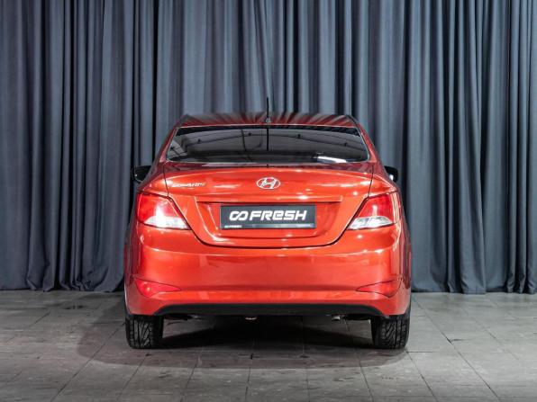 Hyundai Solaris I Рестайлинг с пробегом 2016 года, цена 1 119 000 рублей, 115272 км, седан, Автокод Объявления