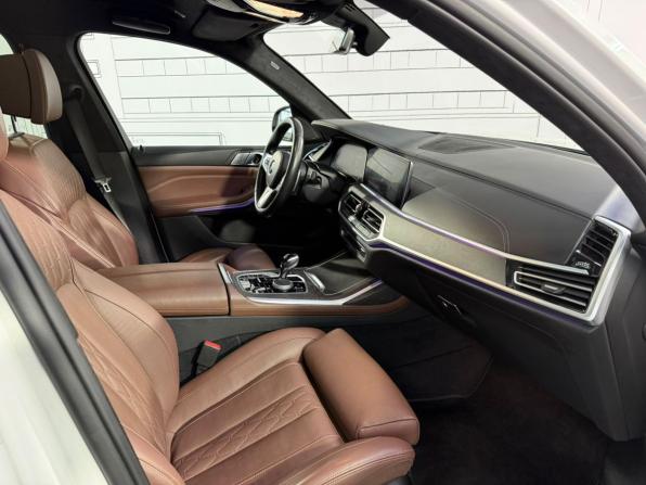 BMW X7 I (G07) с пробегом 2022 года, цена 9 793 000 рублей, 75677 км, внедорожник, Автокод Объявления
