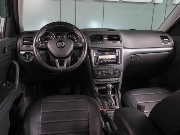 Skoda Yeti I Рестайлинг с пробегом 2017 года, цена 1 699 000 рублей, 185826 км, внедорожник, Автокод Объявления