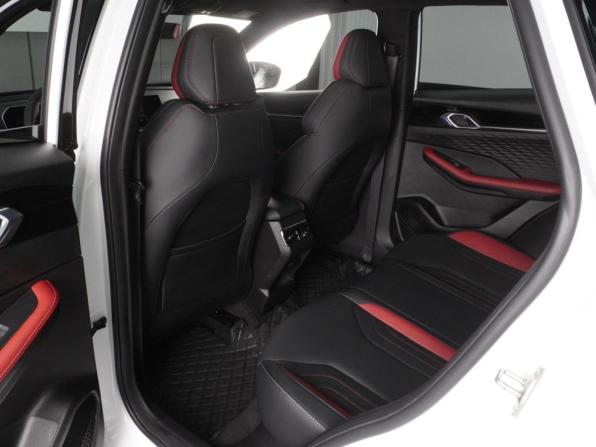 Geely Coolray I Рестайлинг с пробегом 2024 года, цена 2 149 000 рублей, 15288 км, внедорожник, Автокод Объявления