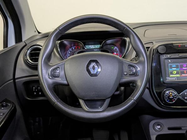 Renault Kaptur I с пробегом 2017 года, цена 1 345 000 рублей, 120482 км, внедорожник, Автокод Объявления