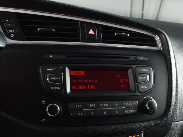Kia Ceed II Рестайлинг с пробегом 2016 года, цена 1 364 997 рублей, 141402 км, хэтчбек, Автокод Объявления