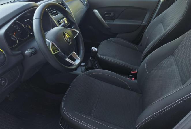 Renault Logan II Рестайлинг с пробегом 2021 года, цена 1 150 000 рублей, 43512 км, седан, Автокод Объявления