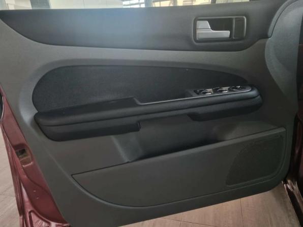 Ford Focus II Рестайлинг с пробегом 2008 года, цена 501 000 рублей, 251617 км, седан, Автокод Объявления