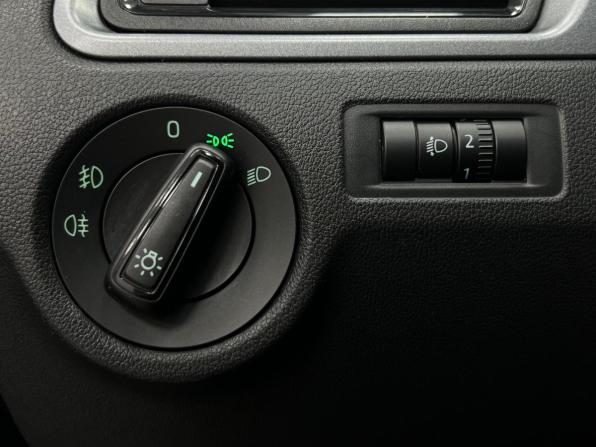 Skoda Rapid I Рестайлинг с пробегом 2018 года, цена 1 070 000 рублей, 161000 км, лифтбек, Автокод Объявления