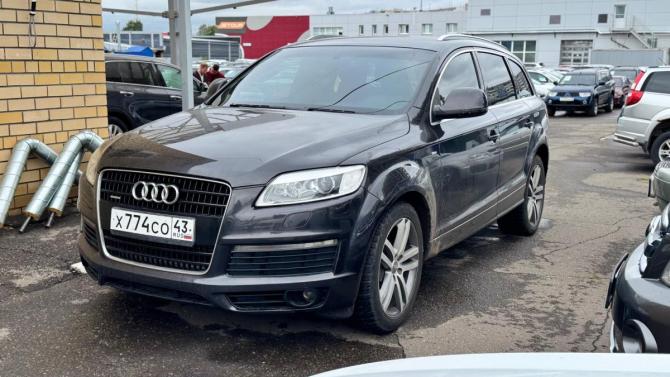 Audi Q7 I (4L) с пробегом 2007 года, цена 800 000 рублей, 266444 км, внедорожник, Автокод Объявления