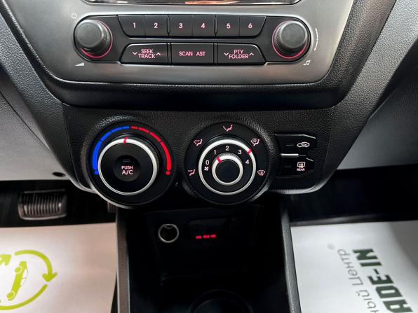 Kia Rio III с пробегом 2012 года, цена 695 000 рублей, 275479 км, седан, Автокод Объявления
