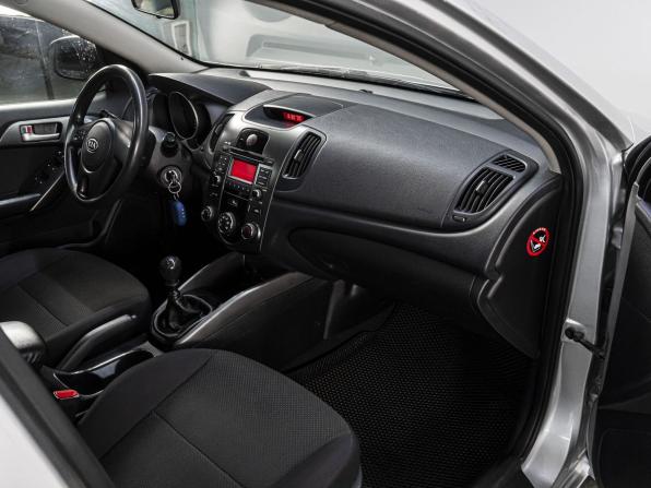 Kia Cerato II с пробегом 2011 года, цена 890 000 рублей, 88320 км, седан, Автокод Объявления