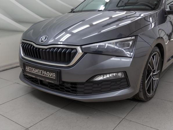 Skoda Rapid II с пробегом 2021 года, цена 1 598 000 рублей, 106000 км, лифтбек, Автокод Объявления