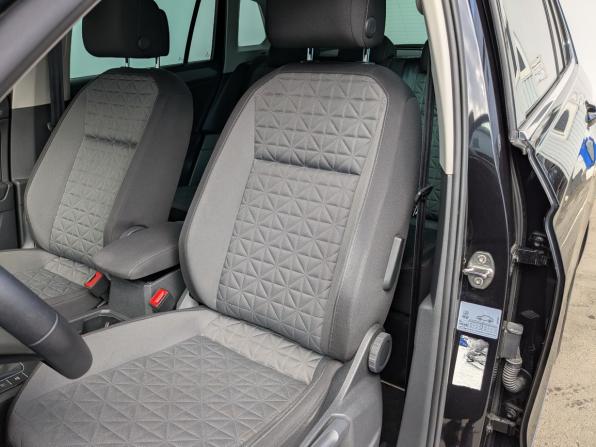 Volkswagen Tiguan II Рестайлинг с пробегом 2021 года, цена 2 645 000 рублей, 71767 км, внедорожник, Автокод Объявления