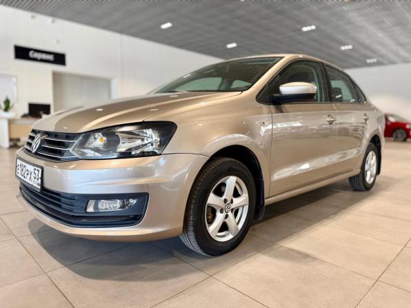Volkswagen Polo V Рестайлинг с пробегом 2015 года, цена 1 149 000 рублей, 66916 км, седан, Автокод Объявления