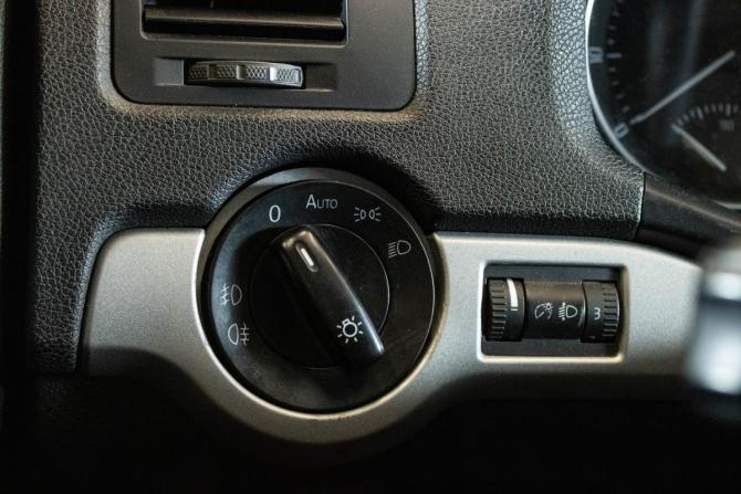 Skoda Octavia II (A5) Рестайлинг с пробегом 2013 года, цена 520 000 рублей, 240274 км, лифтбек, Автокод Объявления
