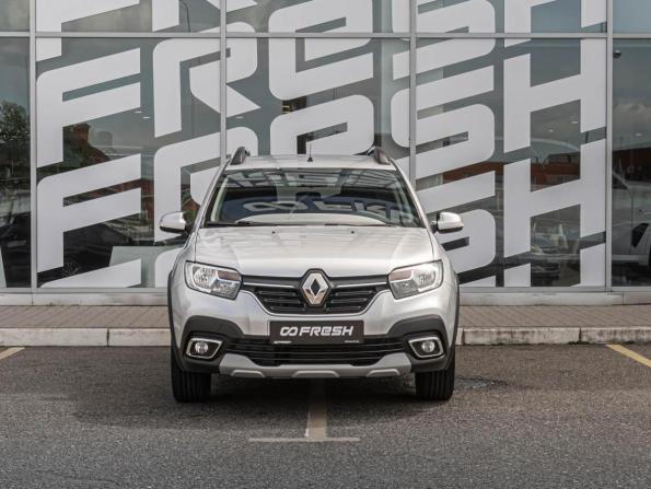 Renault Sandero II Рестайлинг с пробегом 2020 года, цена 1 410 000 рублей, 28377 км, хэтчбек, Автокод Объявления