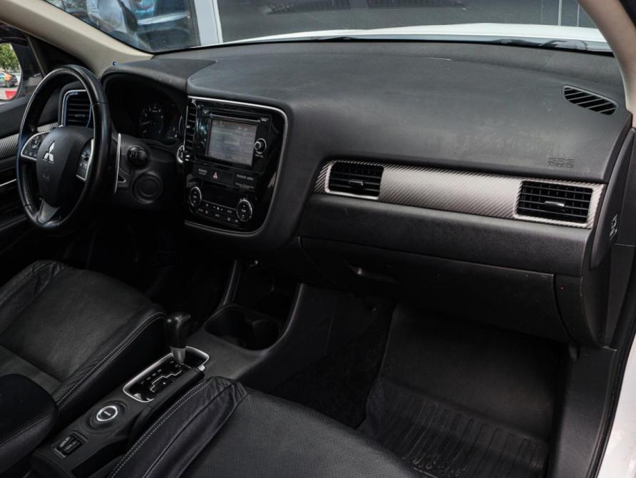 Mitsubishi Outlander III Москва  - изображение 8