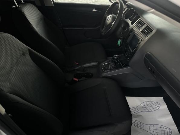 Volkswagen Jetta VI с пробегом 2015 года, цена 999 000 рублей, 97189 км, седан, Автокод Объявления