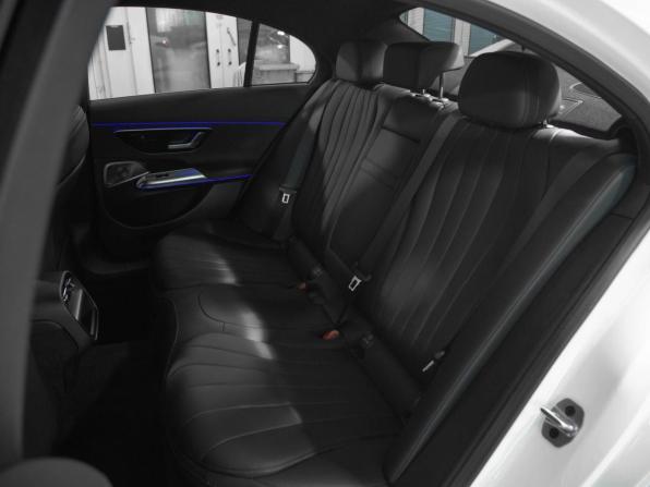 Новый Mercedes-Benz E-Класс VI (W214 S214) 2026 года, цена 10 573 000 рублей, седан, Автокод Объявления