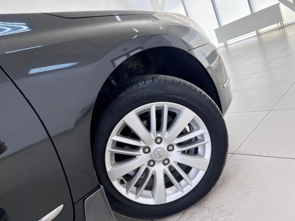 Nissan Teana II Рестайлинг с пробегом 2012 года, цена 1 250 000 рублей, 210977 км, седан, Автокод Объявления
