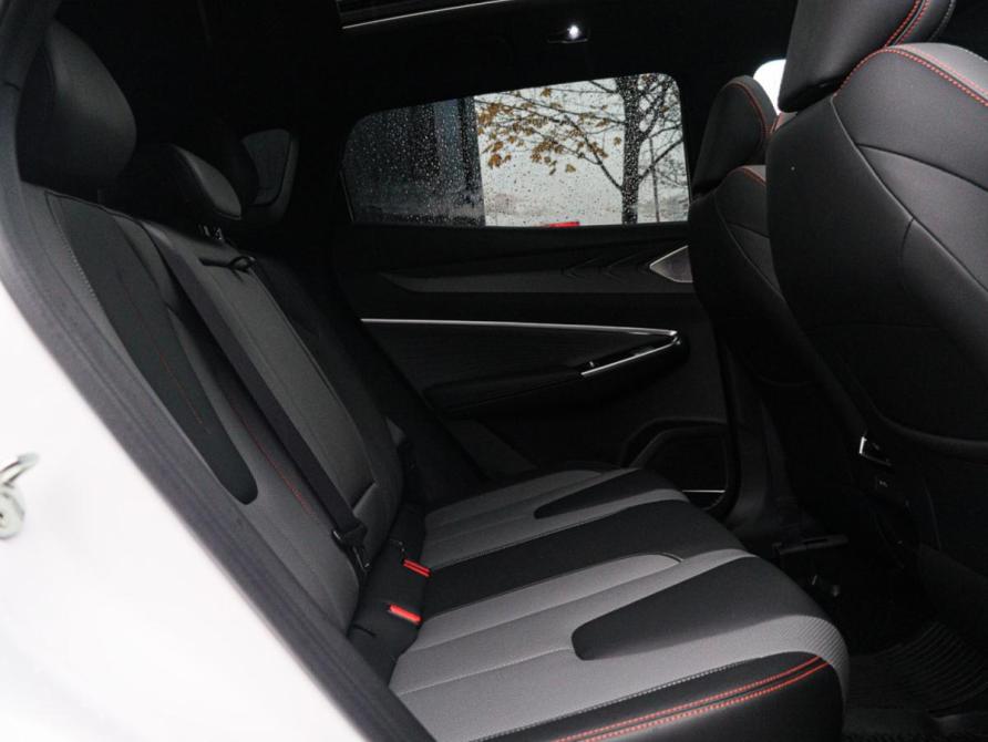 Geely Cityray Москва  - изображение 8