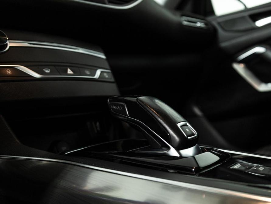 Peugeot 308 II Рестайлинг Санкт-Петербург  - изображение 18