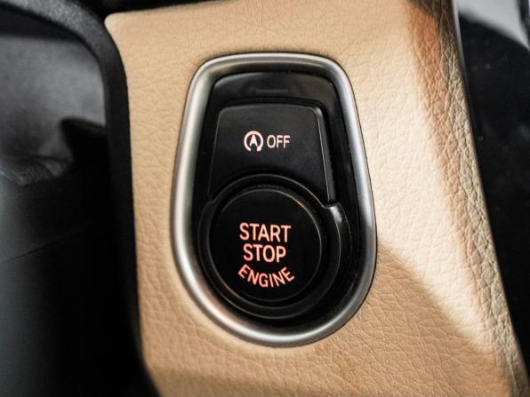 BMW 3 серии VI (F3x) с пробегом 2013 года, цена 1 550 000 рублей, 164325 км, седан, Автокод Объявления