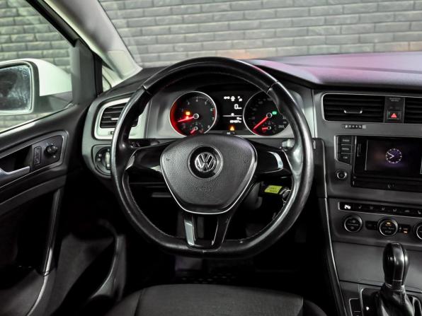 Volkswagen Golf VII с пробегом 2013 года, цена 1 050 000 рублей, 204896 км, хэтчбек, Автокод Объявления