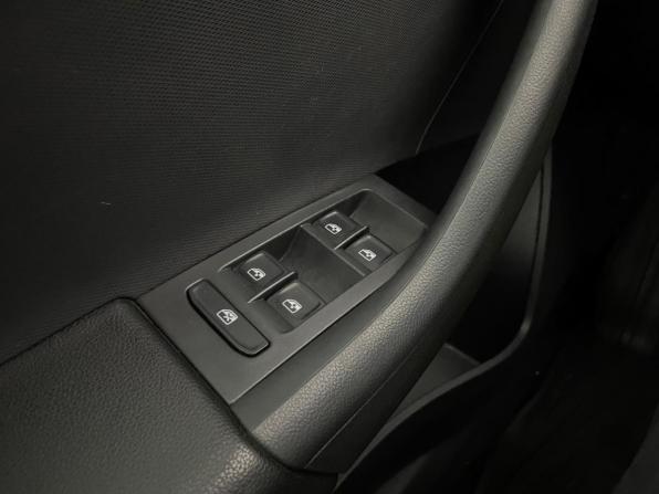 Volkswagen Polo VI с пробегом 2020 года, цена 1 480 000 рублей, 83300 км, лифтбек, Автокод Объявления
