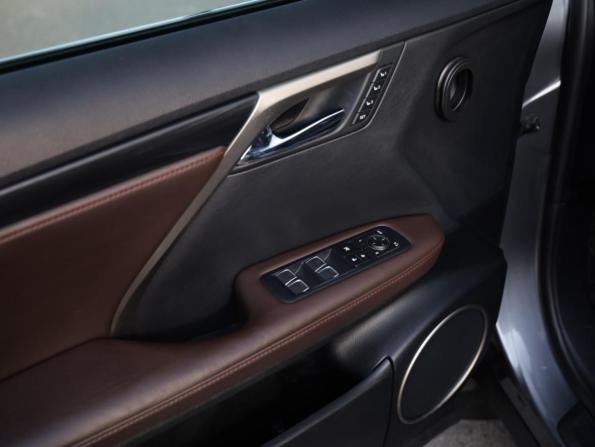 Lexus RX IV с пробегом 2018 года, цена 3 549 000 рублей, 169704 км, внедорожник, Автокод Объявления