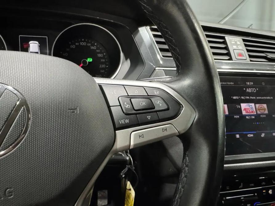 Volkswagen Tiguan II Рестайлинг Пермь  - изображение 17