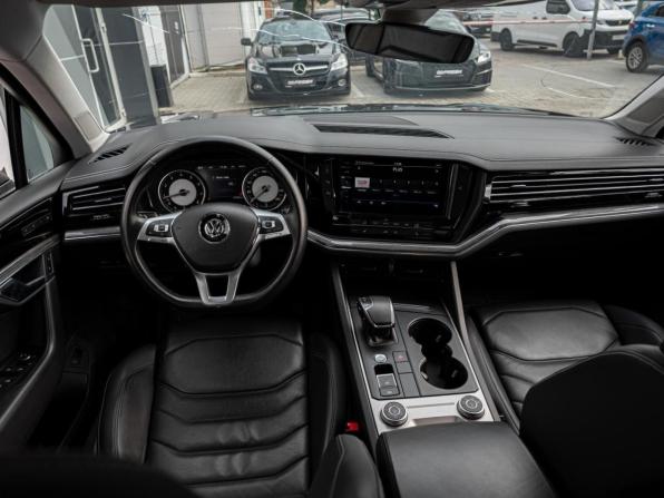 Volkswagen Touareg III с пробегом 2018 года, цена 4 160 000 рублей, 129288 км, внедорожник, Автокод Объявления