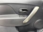 Renault Logan II Рестайлинг Ростов-на-Дону  - изображение 32
