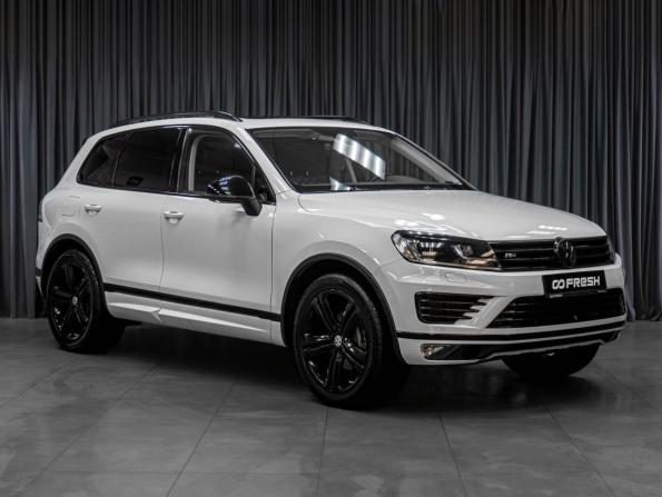 Volkswagen Touareg II Рестайлинг с пробегом 2018 года, цена 3 499 000 рублей, 215427 км, внедорожник, Автокод Объявления