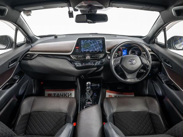 Toyota C-HR I с пробегом 2018 года, цена 1 845 000 рублей, 45406 км, внедорожник, Автокод Объявления