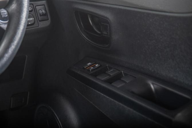 Toyota Vitz III (XP130) с пробегом 2013 года, цена 1 099 000 рублей, 78000 км, хэтчбек, Автокод Объявления