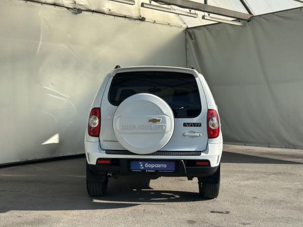 Chevrolet Niva I Рестайлинг с пробегом 2013 года, цена 620 000 рублей, 141619 км, внедорожник, Автокод Объявления
