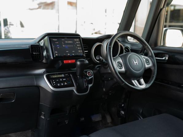 Honda N-BOX I с пробегом 2012 года, цена 650 000 рублей, 185264 км, микровэн, Автокод Объявления