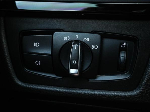 BMW 3 серии VI (F3x) Рестайлинг с пробегом 2016 года, цена 2 579 000 рублей, 118608 км, седан, Автокод Объявления