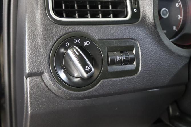 Volkswagen Polo V с пробегом 2013 года, цена 769 990 рублей, 142700 км, седан, Автокод Объявления
