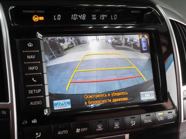 Toyota Land Cruiser 200 Series Рестайлинг 1 с пробегом 2014 года, цена 5 729 000 рублей, 117542 км, внедорожник, Автокод Объявления